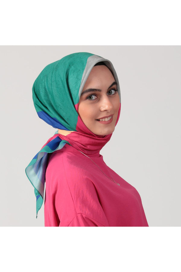 Pamuk İpek Eşarp - Asimetrik Desen - Benetton