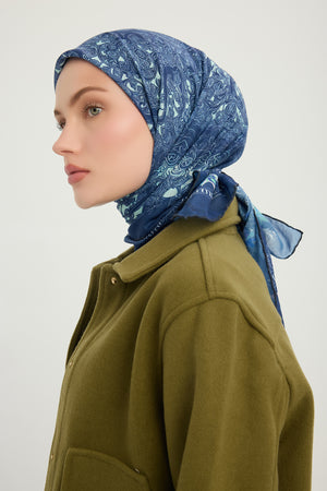 Efilia Desenli Eşarp - Sonsuz Aşk - Lacivert