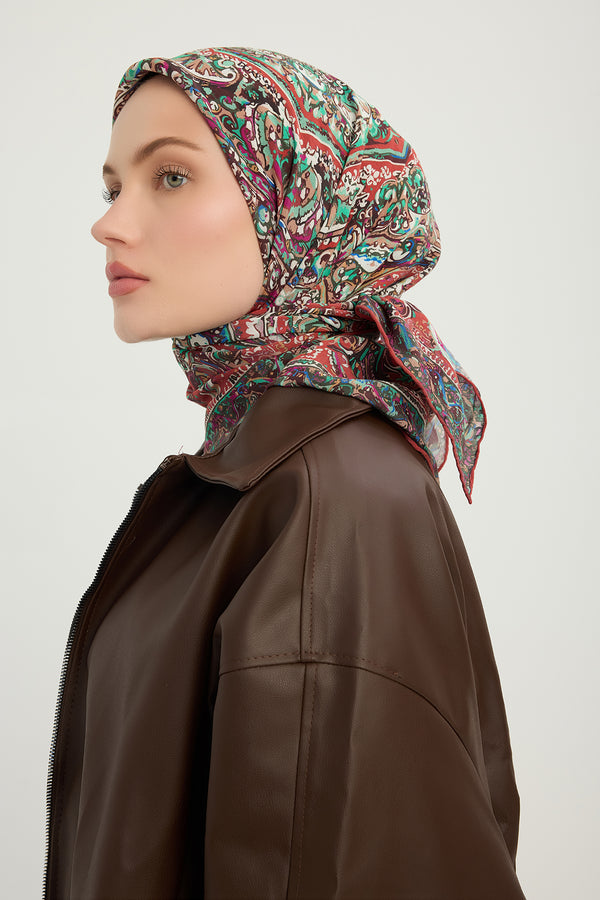 Vierra Desenli Eşarp - Ebedi Saraylar - Kırmızı