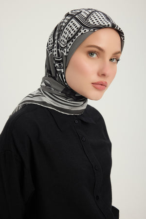 Vierra Desenli Eşarp - Süvarinin Arması - Siyah