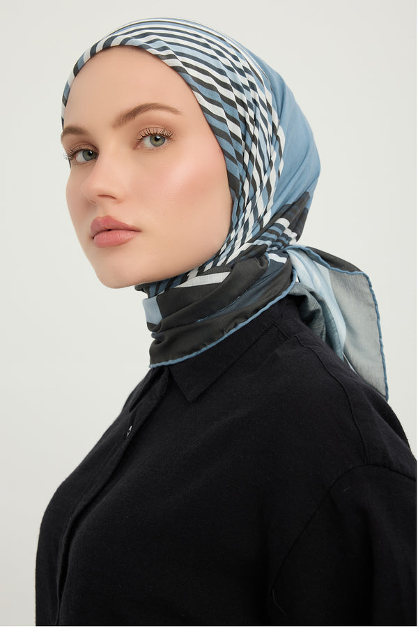 Efilia Desenli Eşarp - Gece ve Gündüz - İndigo