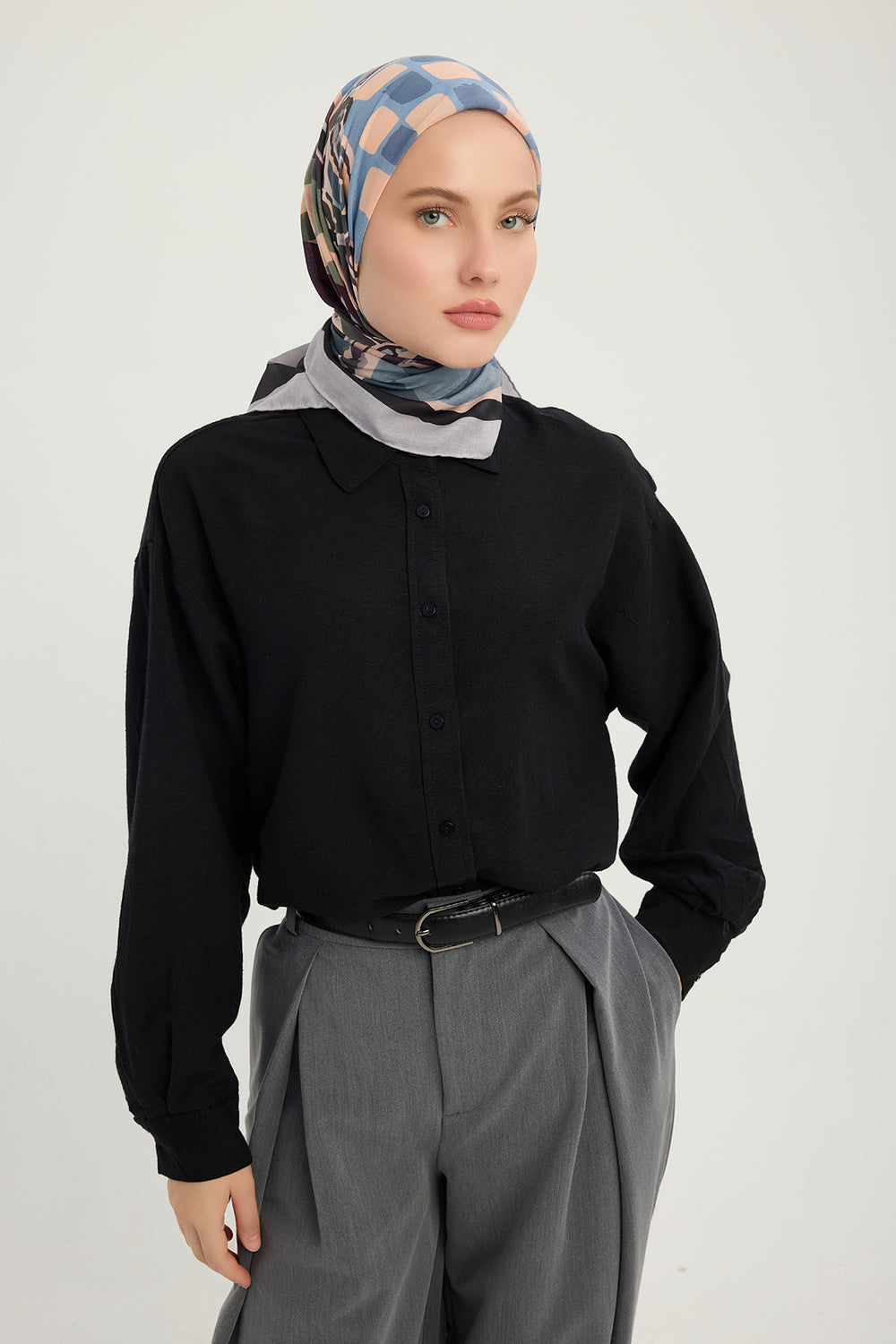 Efilia Desenli Eşarp - Pastel Yolculuk - Gri