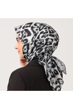 Pamuk İpek Eşarp - Büyük Leopar Desen - Siyah