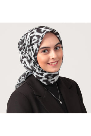 Pamuk İpek Eşarp - Büyük Leopar Desen - Siyah