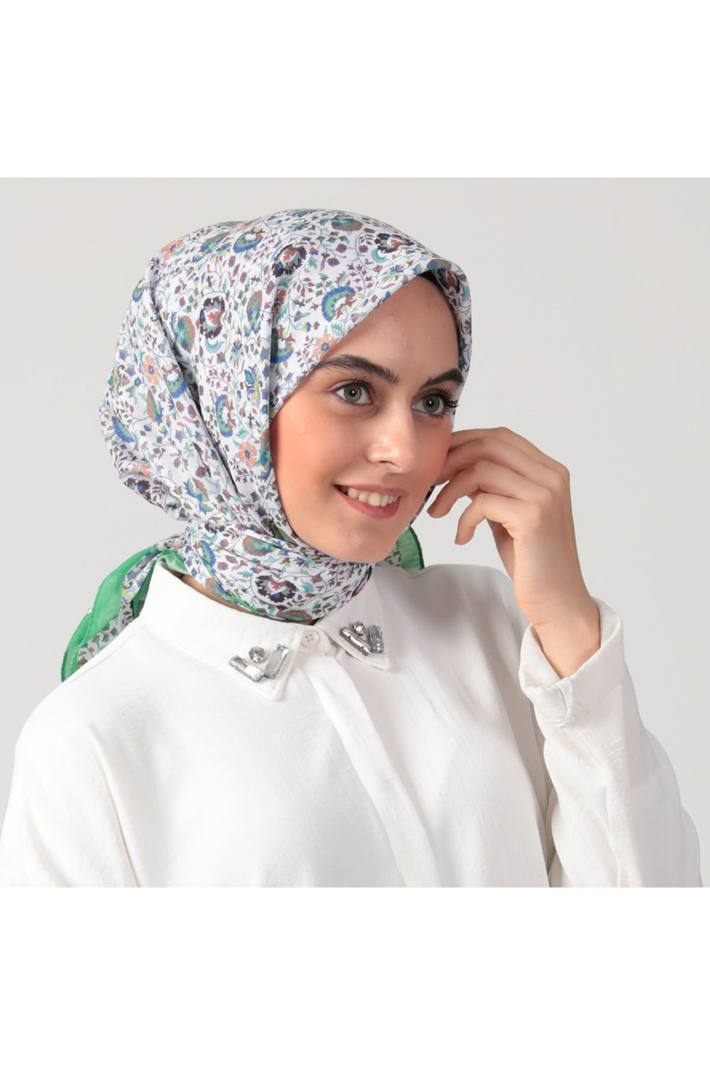 Pamuk İpek Eşarp - Çini Desen - Benetton