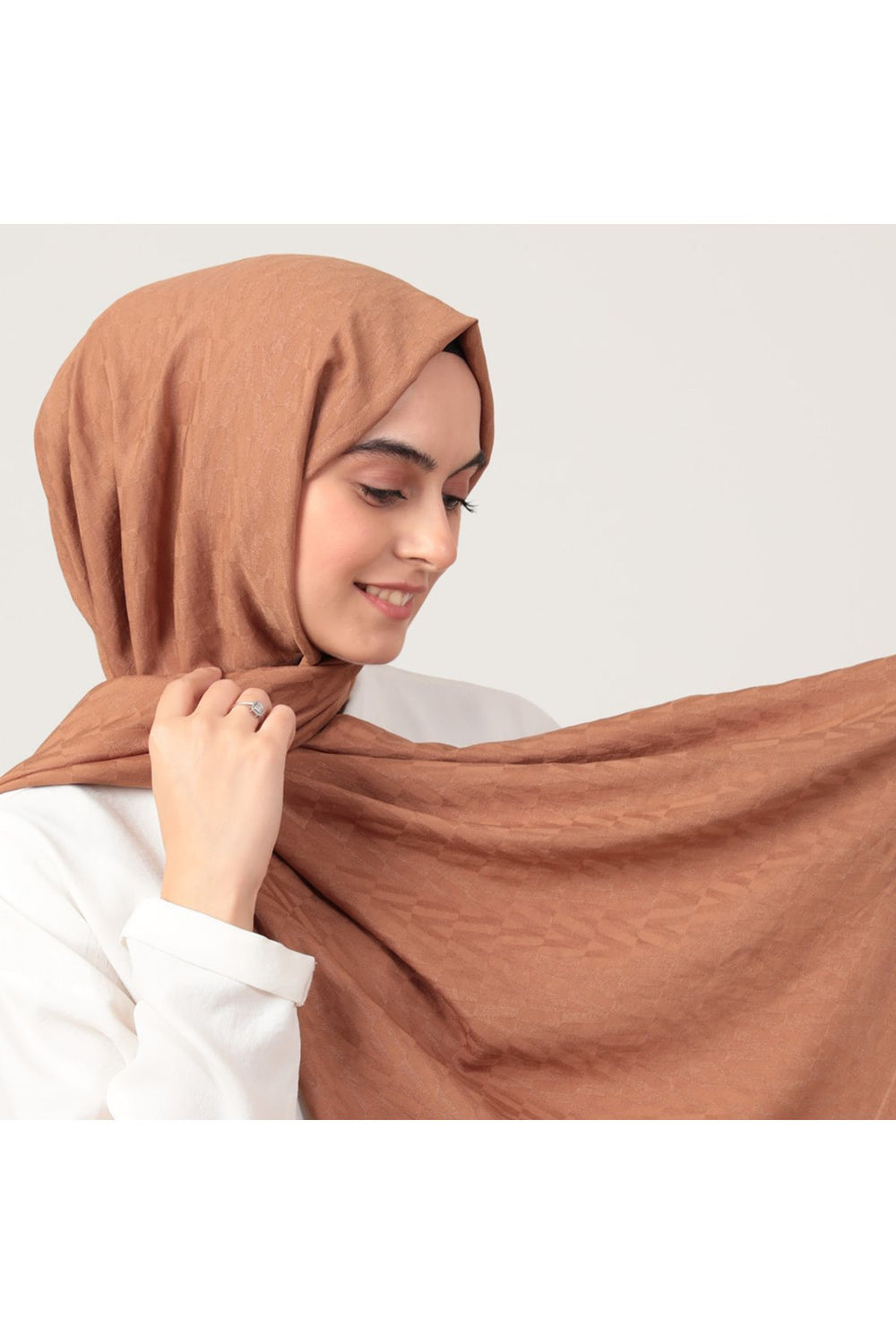 V Desen Fresh Cotton Şal - Tarçın