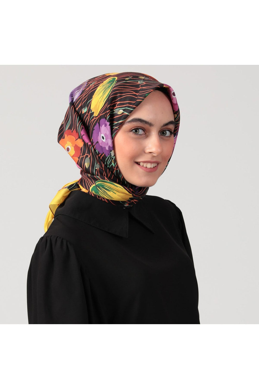 Pamuk İpek Eşarp - Bahar Bahçesi Desen - Sarı Siyah