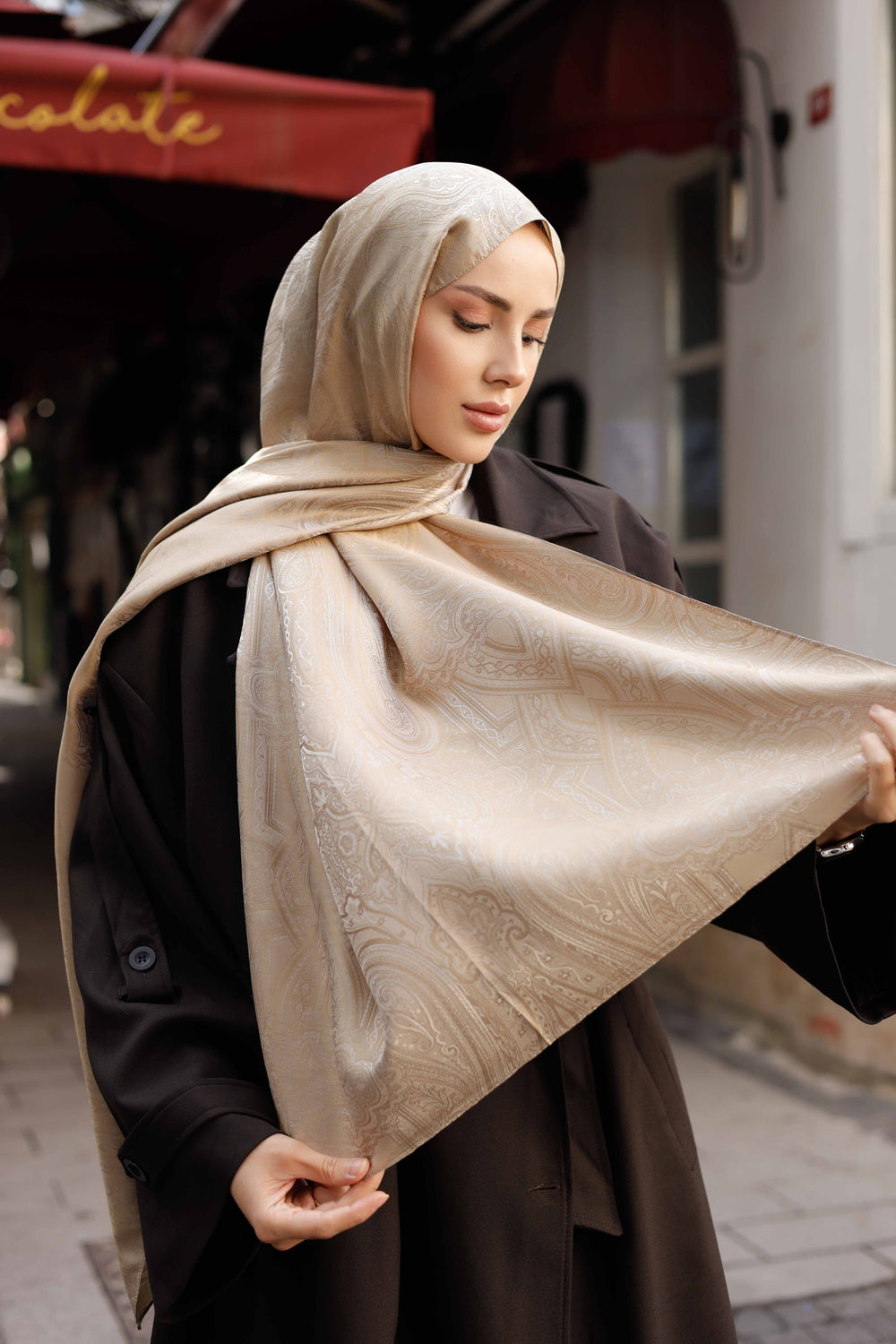 İpeksi Çift Taraflı Jakar Şal - Hint Desen - Sütlü Kahve