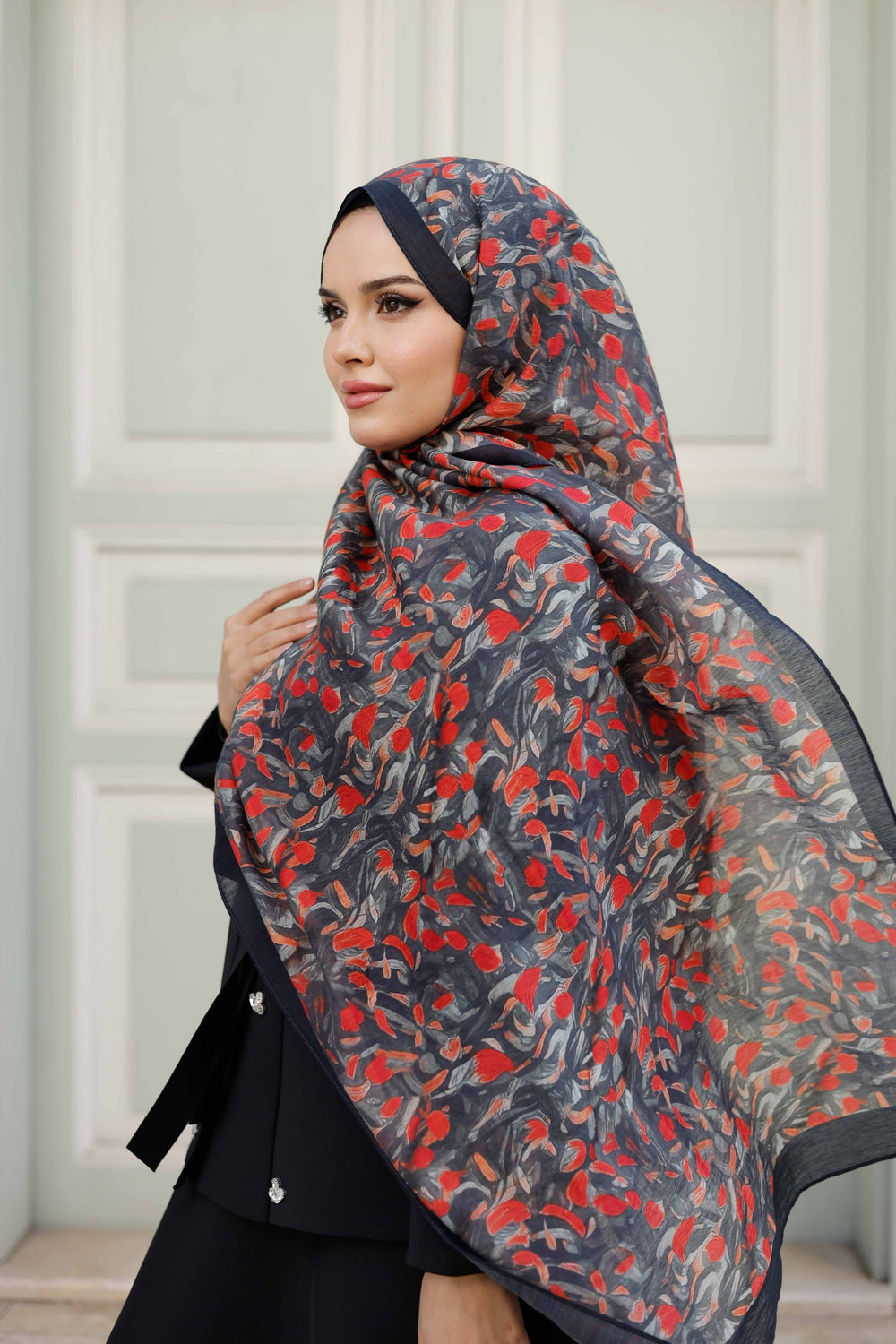 Tensel Şal - Yaprak Desen - Siyah Kırmızı
