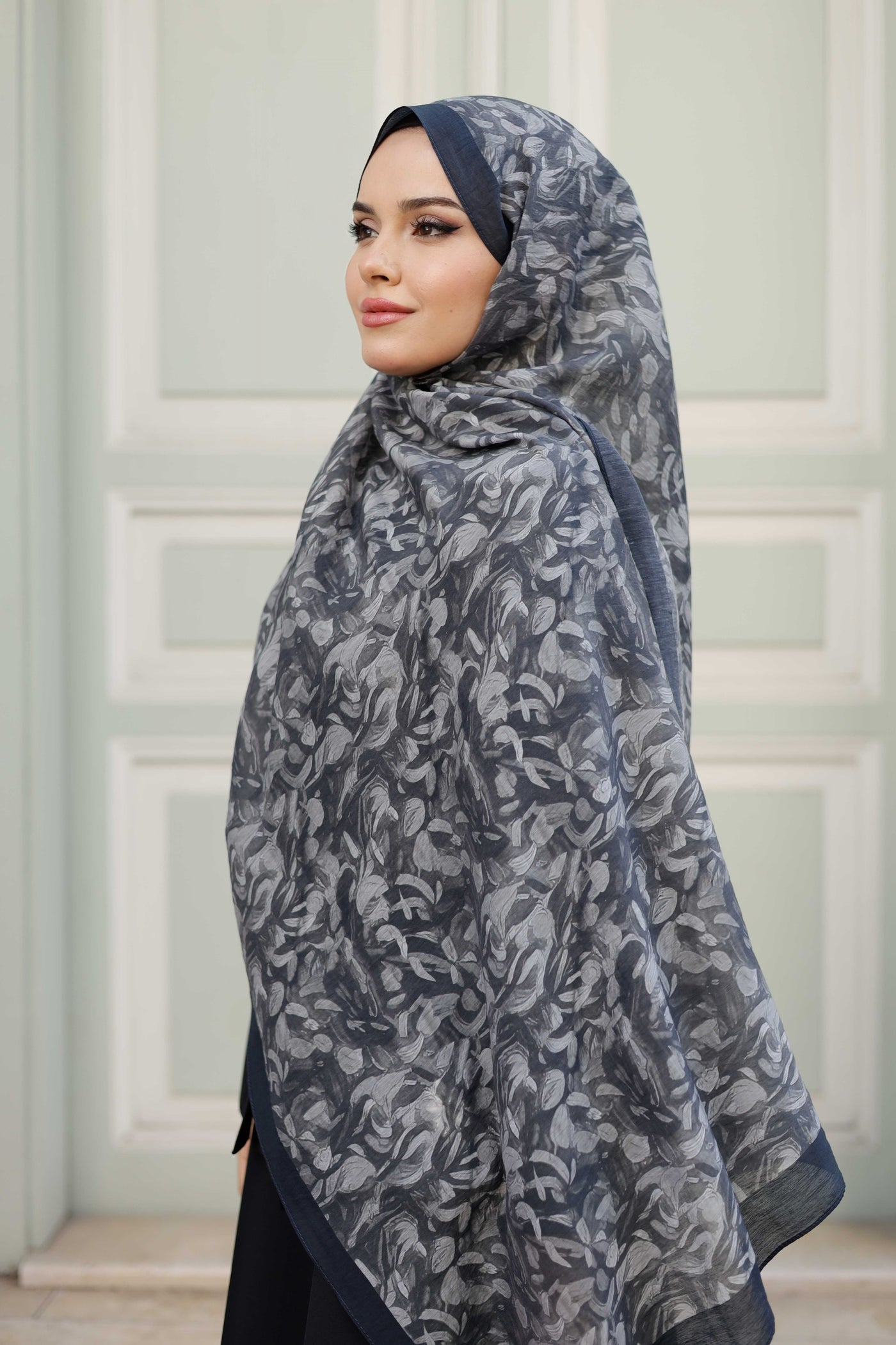 Tensel Şal - Yaprak Desen - Siyah