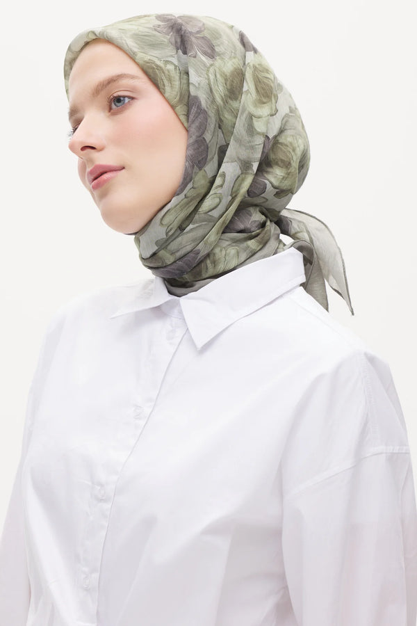 Tensel Eşarp - Pastel Çiçek Desen - Çağla Yeşili