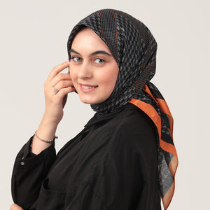 Pamuk İpek Eşarp - Minik Kazayağı Desen - Siyah Turuncu