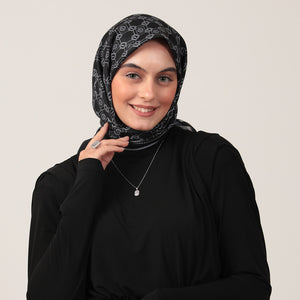 Pamuk İpek Eşarp - Monogram Desen - Siyah Gri