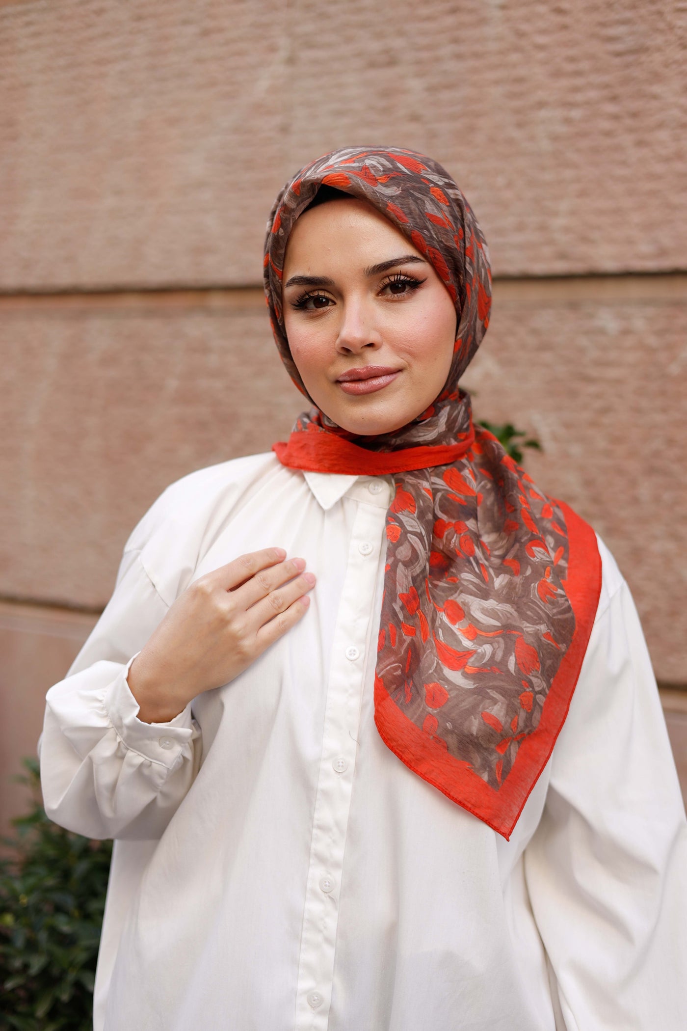 Tensel Eşarp - Yaprak Desen - Kırmızı