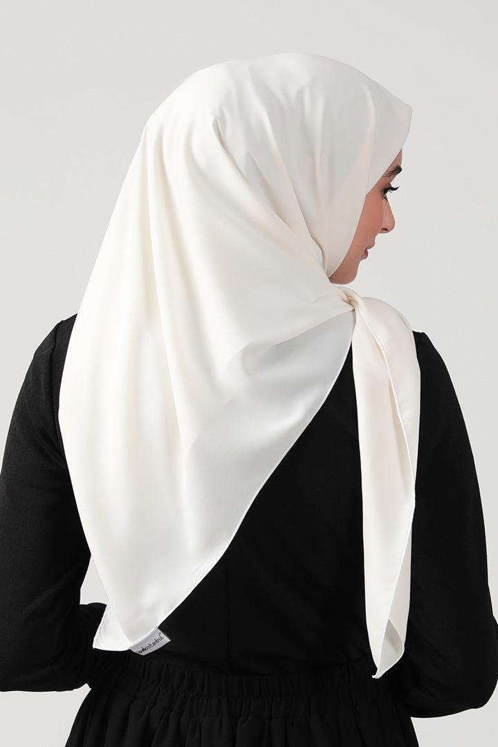 Medine İpeği Eşarp 110 x 110 cm - Krem