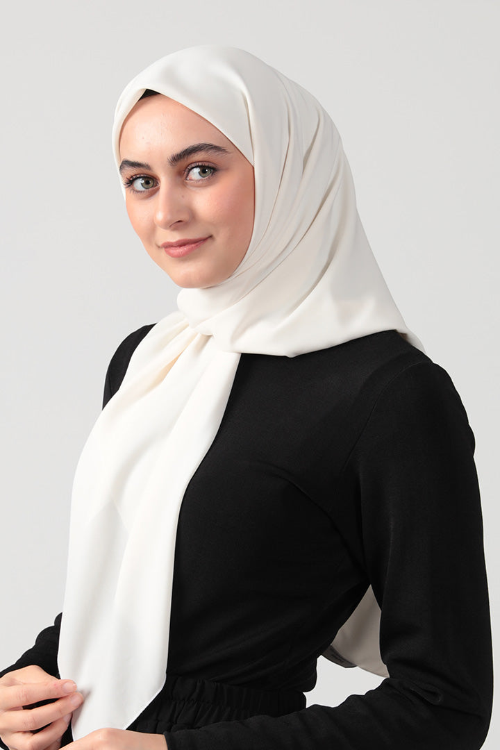 Medine İpeği Eşarp 110 x 110 cm - Krem