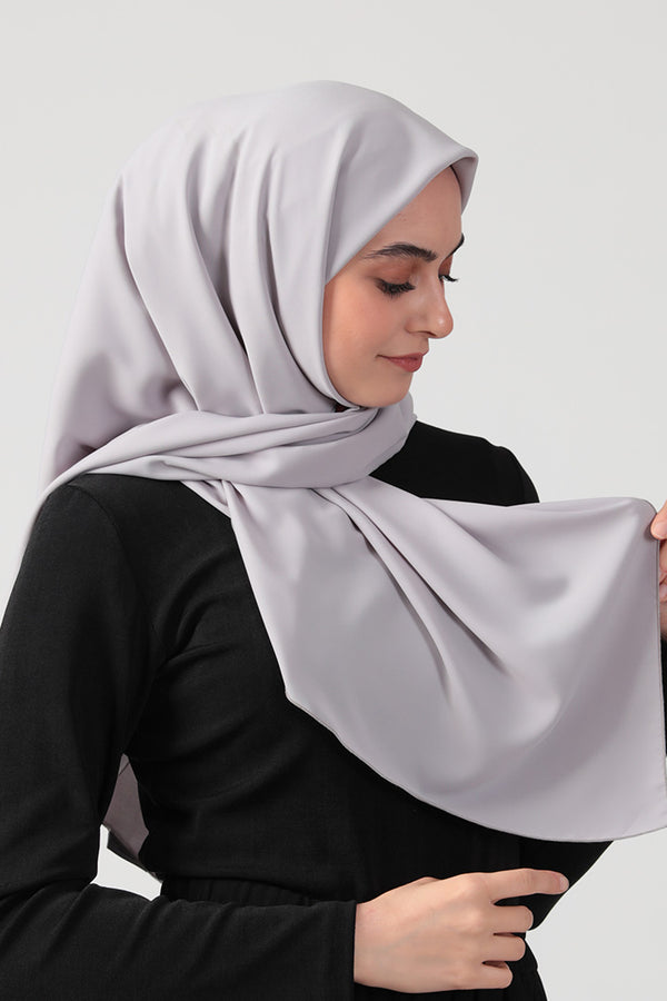 Medine İpeği Eşarp 110 X 110 Cm - Gümüş