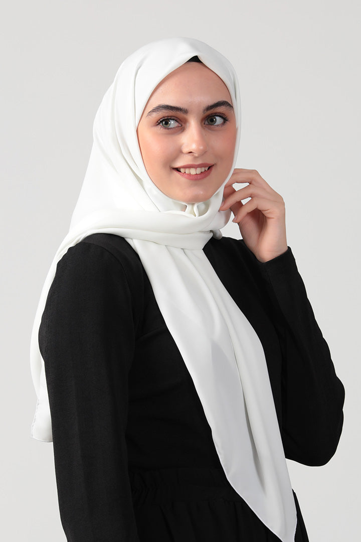 Medine İpeği Eşarp 110 x 110 cm - İnci Beyazı