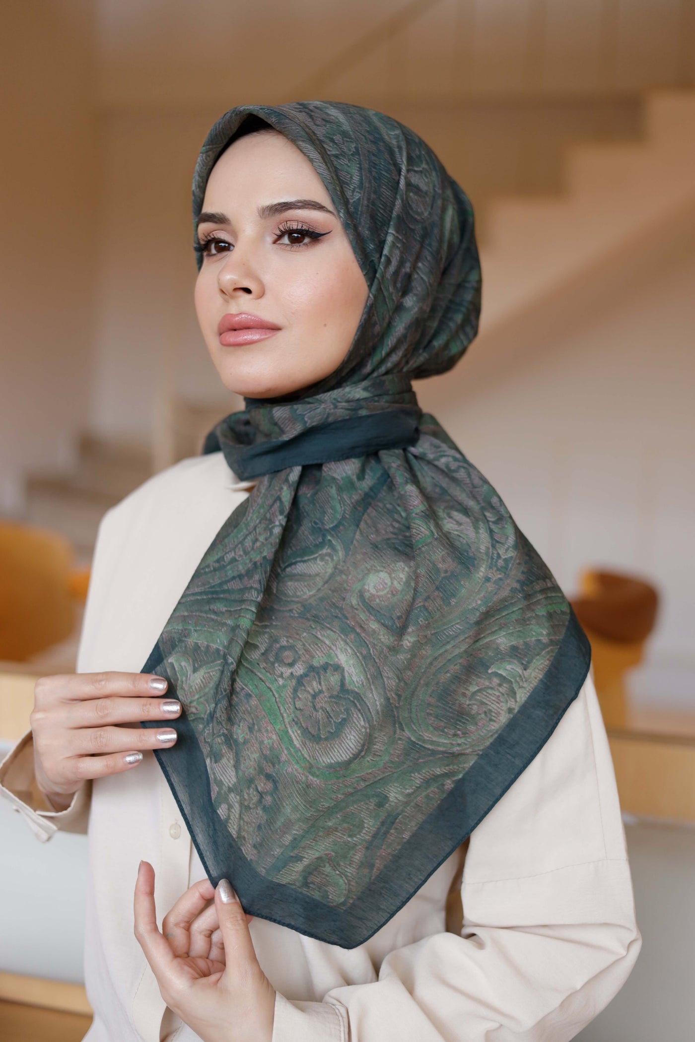 Tensel Eşarp - Etnik Desen - Koyu Yeşil