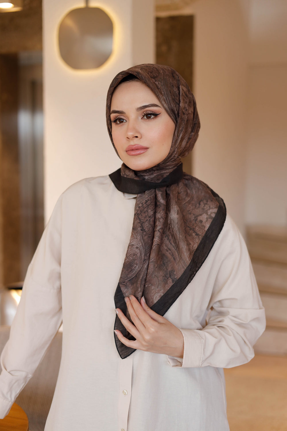 Tensel Eşarp - Etnik Desen - Kahverengi