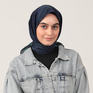 Pamuk İpek Eşarp - Minik Kazayağı Desen - Lacivert