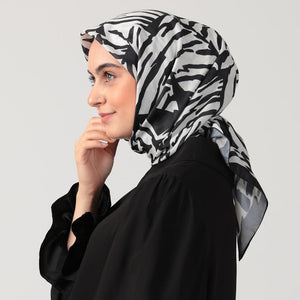 Pamuk İpek Eşarp - Zebra Desen - Siyah Beyaz