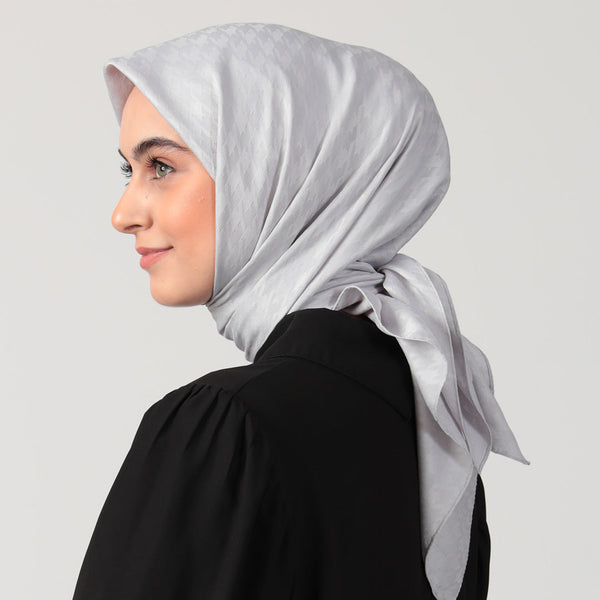 Pamuk Jakar - Kazayağı Desen Eşarp - Buz Beyazı