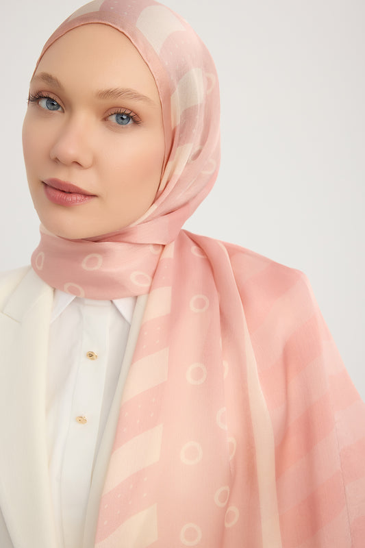 Aurora Desenli Janjan Şal - Ritmik Geometri - Pudra