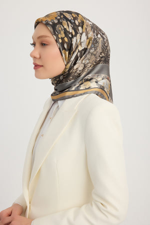 Aurora Desenli Janjan Eşarp - Çiçek Kozmosu - Gri