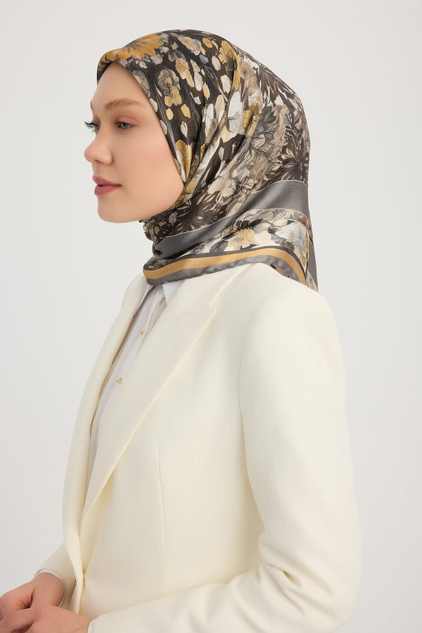 Aurora Desenli Janjan Eşarp - Çiçek Kozmosu - Gri