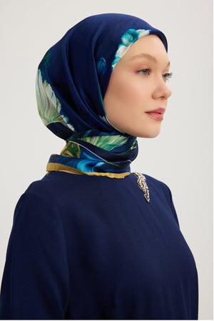 Aurora Desenli Janjan Eşarp - Gizli Bahçe - Lacivert