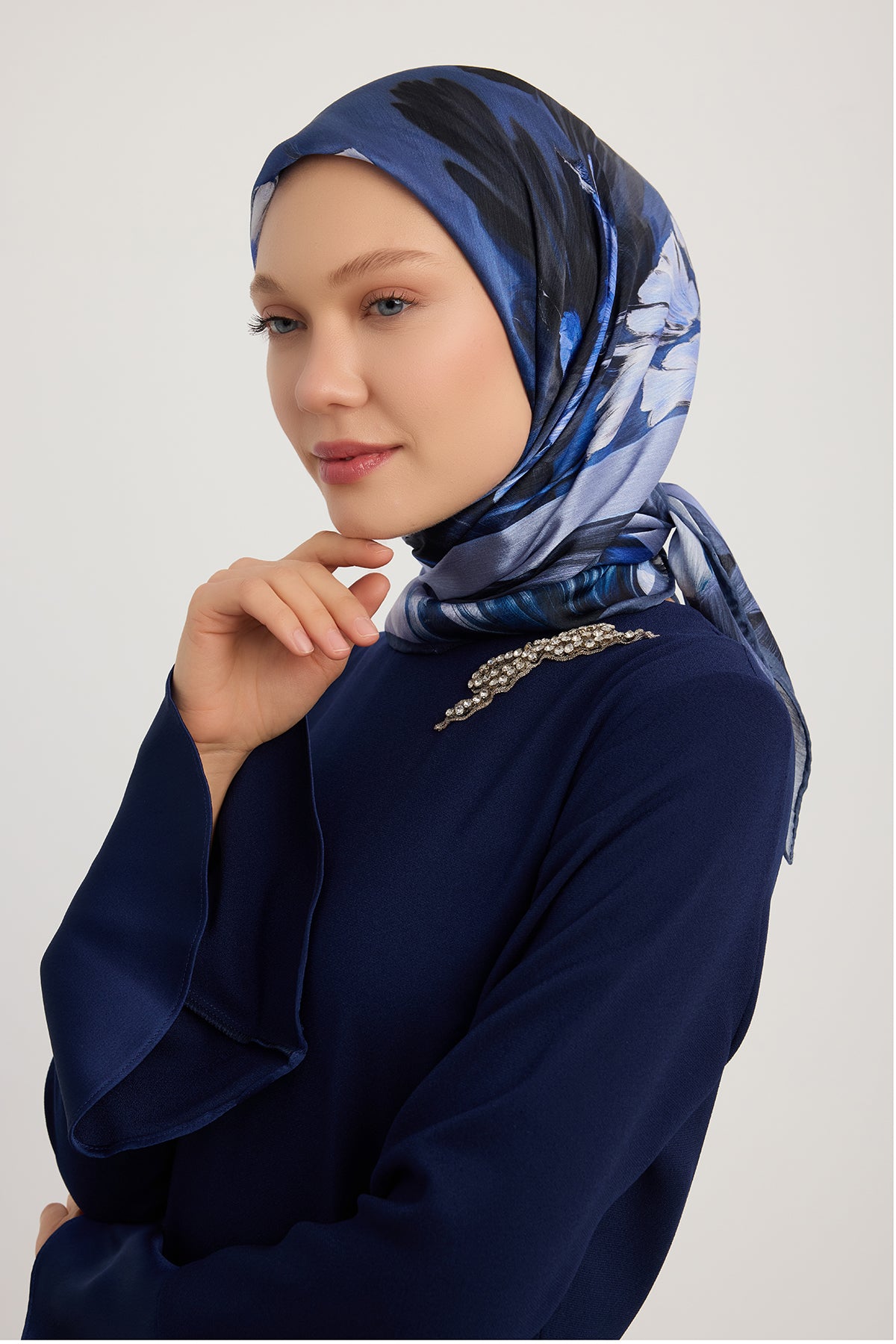 Aurora Desenli Janjan Eşarp - Gizli Bahçe - Lila