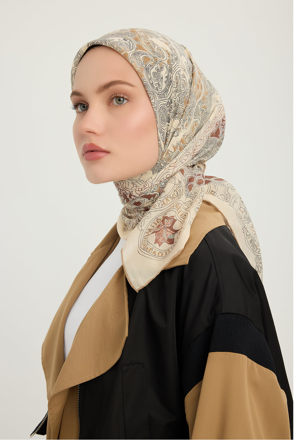 Efilia Desenli Eşarp - Sonsuz Aşk - Açık Vizon