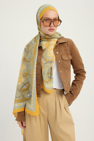 Vierra Desenli Şal - Süvarinin Arması - Sarı