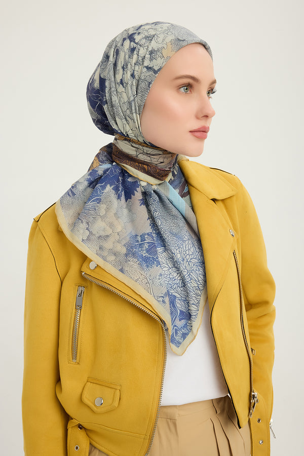 Efilia Desenli Eşarp - Sessiz Mevsimler - Mavi