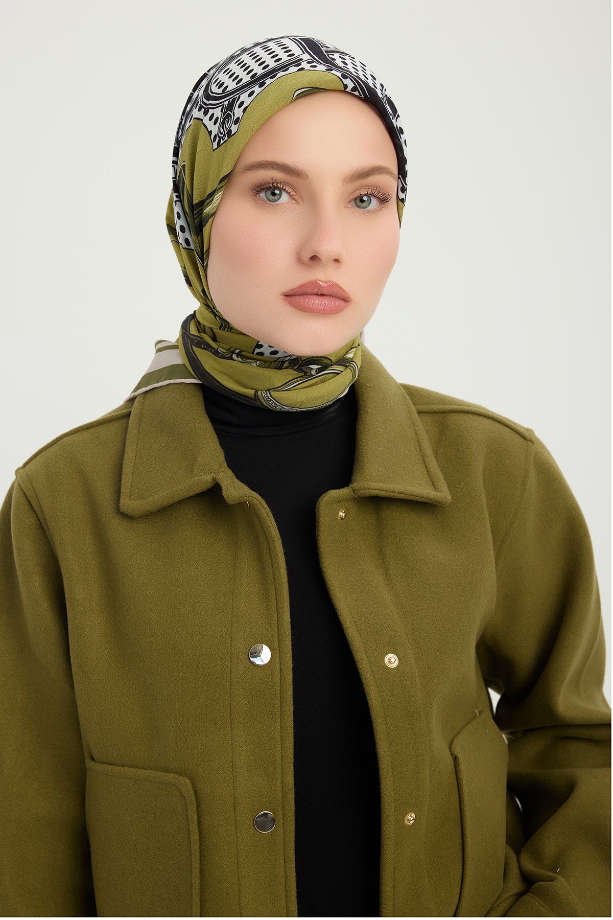 Vierra Desenli Eşarp - Süvarinin Arması - Olive