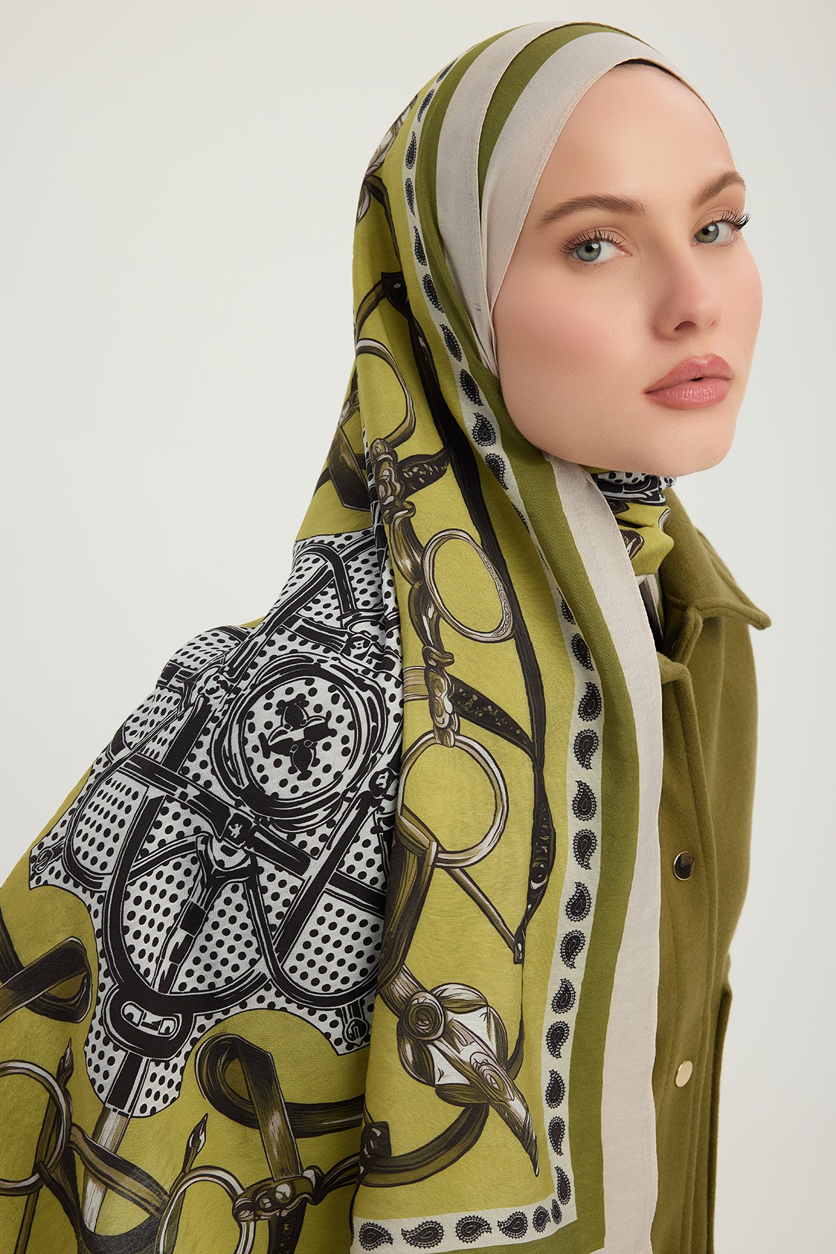 Vierra Desenli Şal - Süvarinin Arması - Hardal