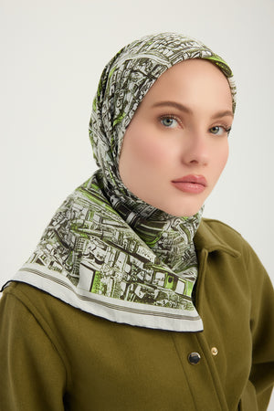 Vierra Desenli Eşarp - Yankılar Şehri - Yeşil