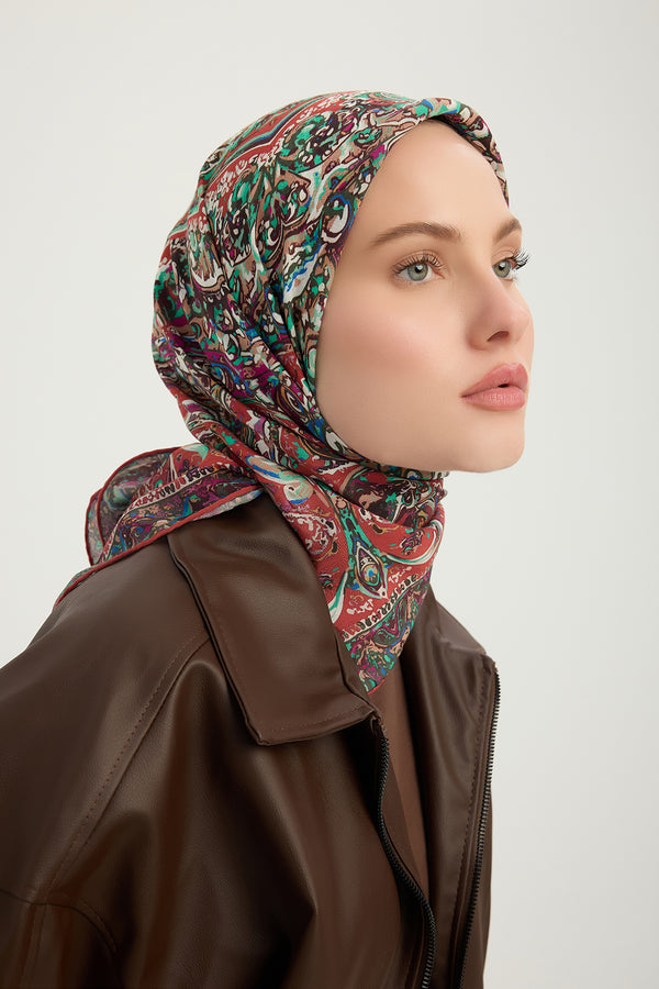 Vierra Desenli Eşarp - Ebedi Saraylar - Kırmızı