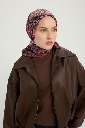 Vierra Desenli Eşarp - Ebedi Saraylar - Pudra