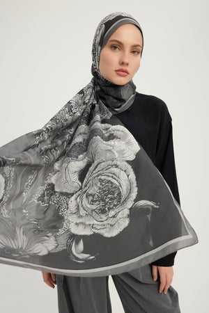 Efilia Desenli Şal - Mercan Bahçesi - Siyah