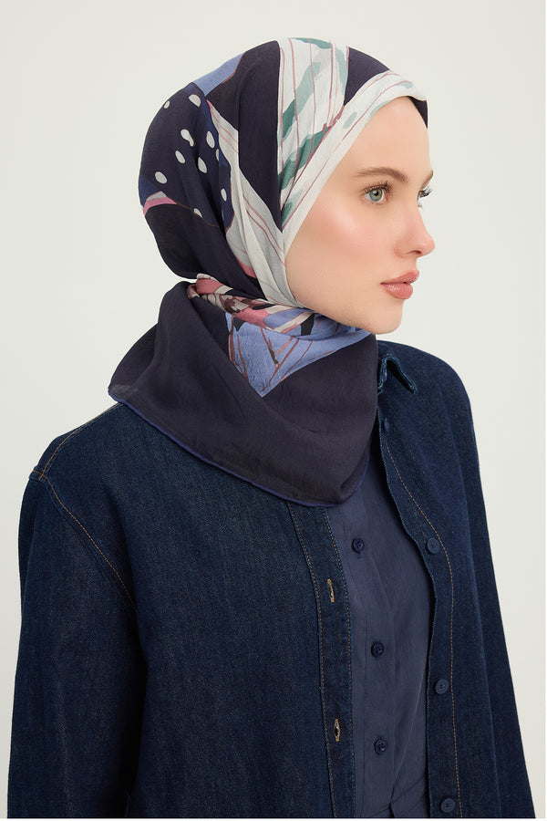 Vierra Desenli Eşarp - Düğümler ve Hikayeler - Lacivert Pembe