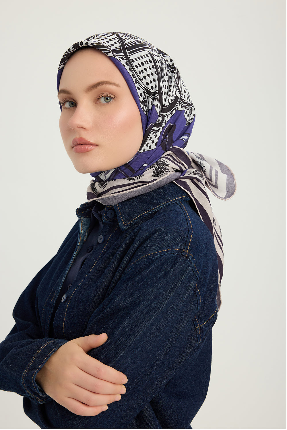 Vierra Desenli Eşarp - Süvarinin Arması - Mor