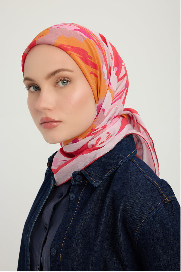 Vierra Desenli Eşarp - Özgür Fırçalar - Nar Çiçeği